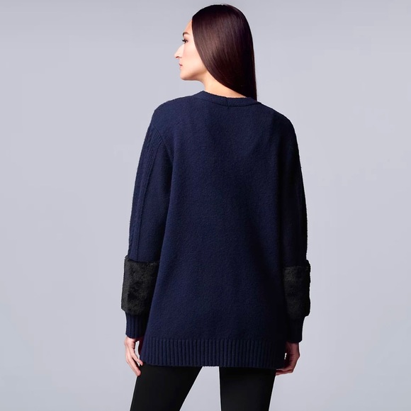 SVW Cable Knit Fur Trimmed Cardigan Sweater - Picture 4 of 14